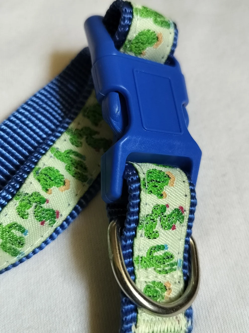 JoJo modern pets durable blue